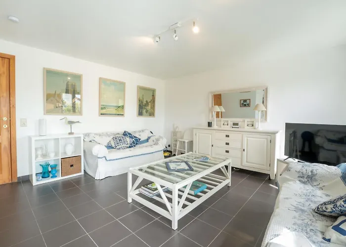 Сasa de vacaciones Ingrid With Parking By Interhome *